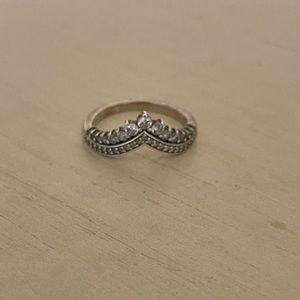 Pandora ring